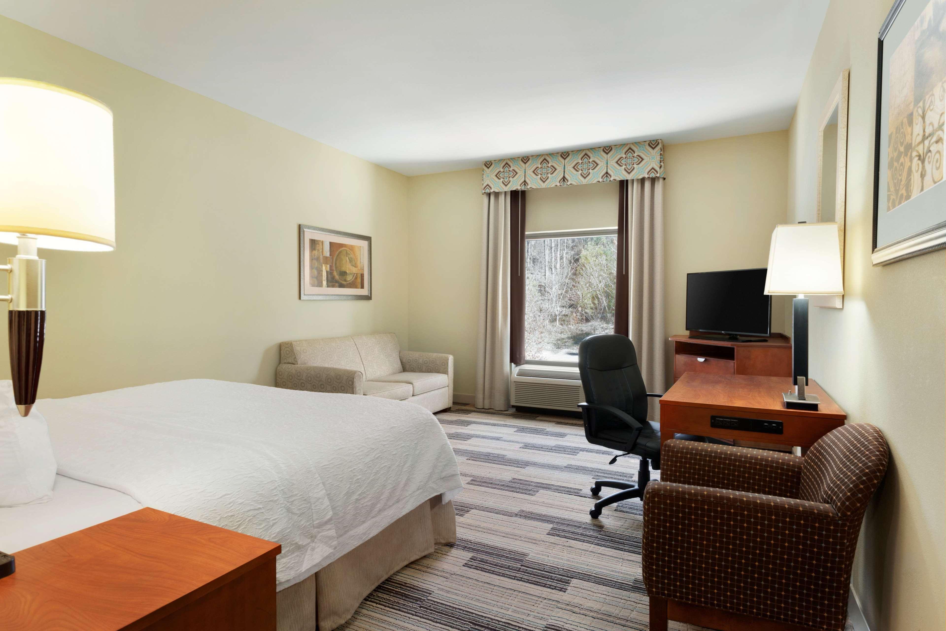 Irondale Hampton Inn & Suites Birmingham Airport Area מראה חיצוני תמונה