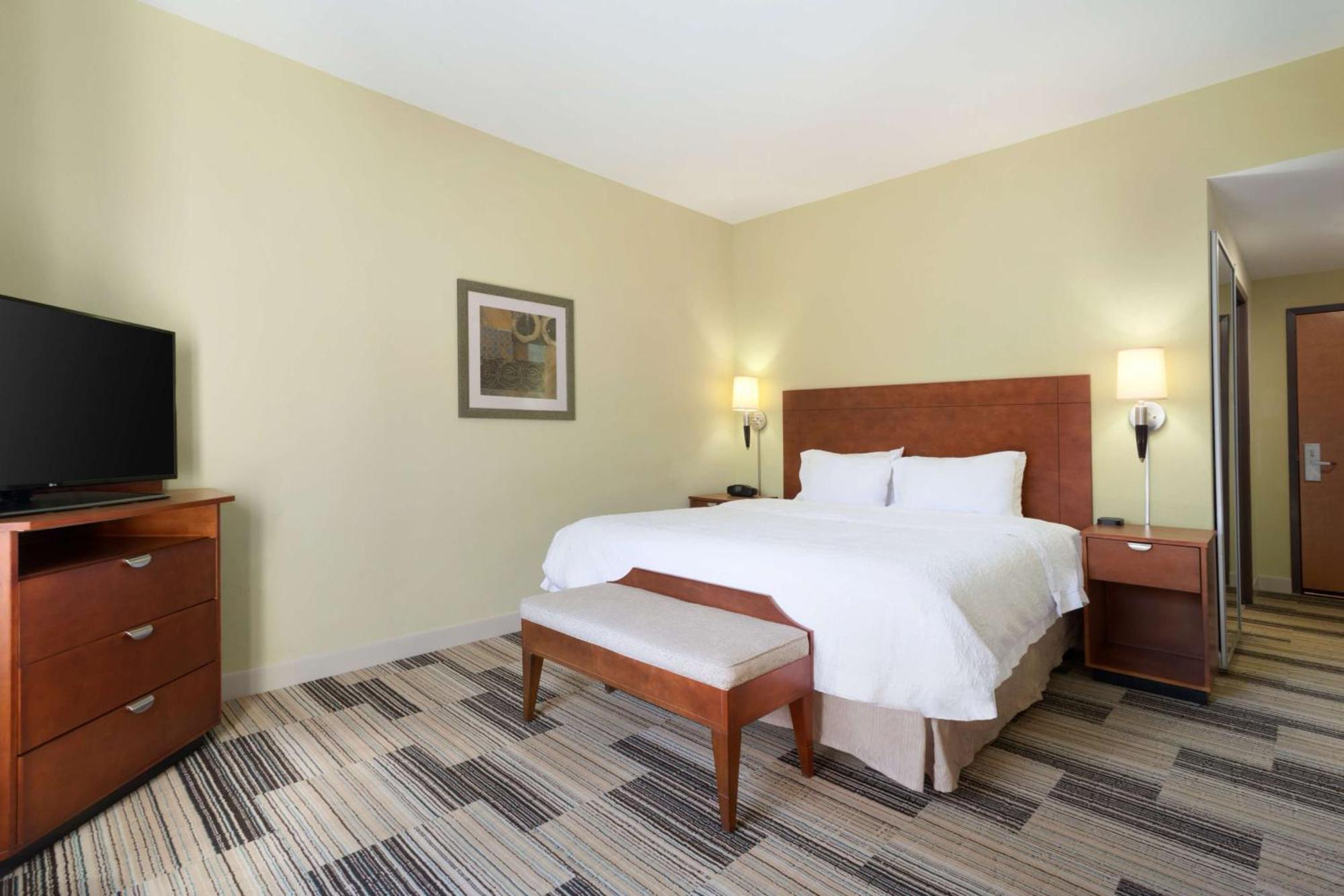 Irondale Hampton Inn & Suites Birmingham Airport Area מראה חיצוני תמונה