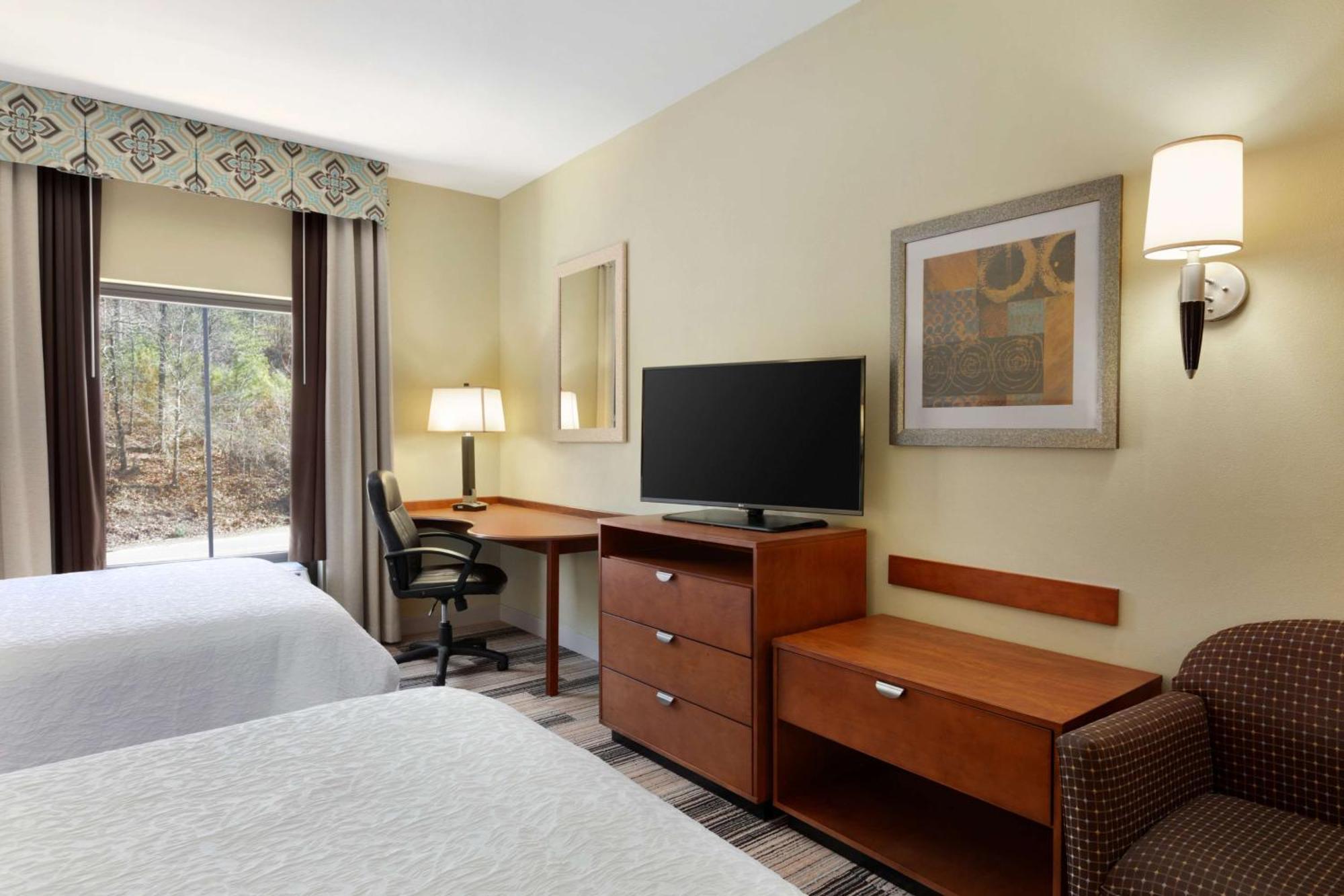 Irondale Hampton Inn & Suites Birmingham Airport Area מראה חיצוני תמונה